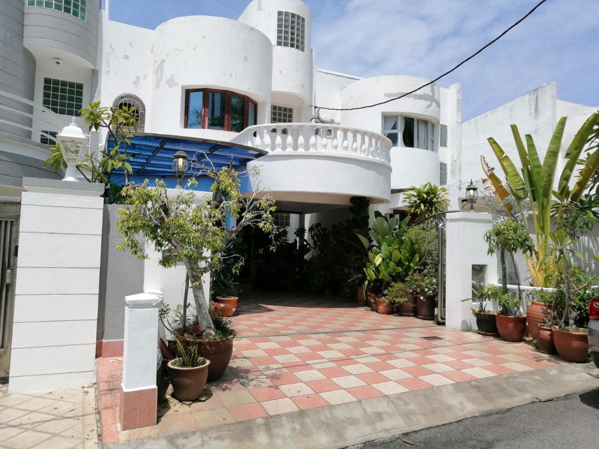 Tropical Sea View & Sunshine Βίλα Batu Feringgi Εξωτερικό φωτογραφία
